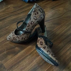 Sofft Leopard print heels BNWOT